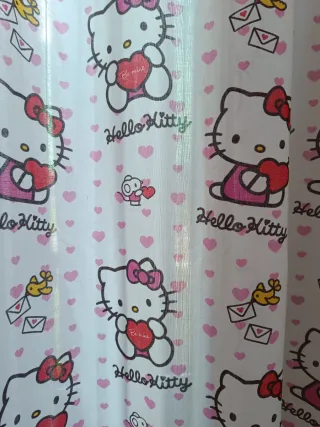 Juego d cortinas Hello Kitty Medidas 1.45/2.65
