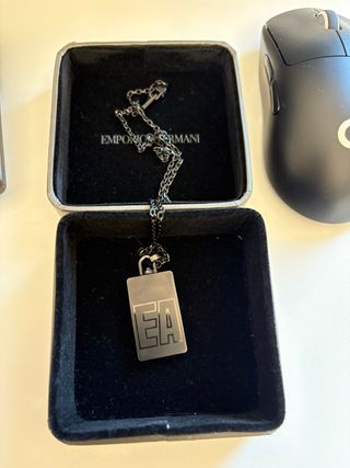 Collar Emporio Armani EA Negro y Plateado