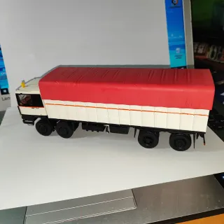 Pegaso 1431 escala 1:43