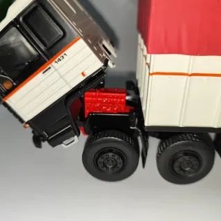 Pegaso 1431 escala 1:43