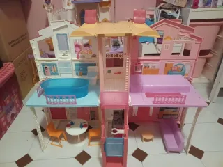 Casa Barbie con accessori