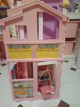 Casa Barbie con accessori