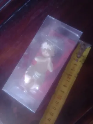 Niño Jesús figura