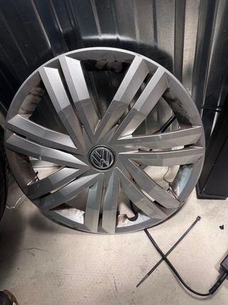 Tapacubo VW Polo 2019