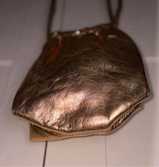 Bolso Zara Dorado