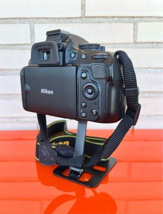 Nikon D5100