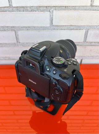 Nikon D5100