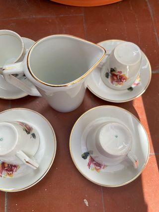 Juego 4 tazas café antiguas porcelana