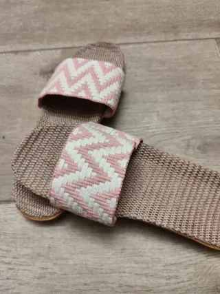 Sandalias Beige y Rosa Nuevas a estrenar
