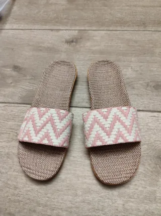 Sandalias Beige y Rosa Nuevas a estrenar