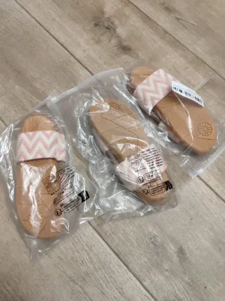 Sandalias Beige y Rosa Nuevas a estrenar