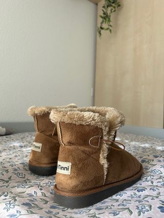 Botas UG Camel Forradas