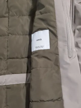 Parka acolchada Mango con capucha T-L