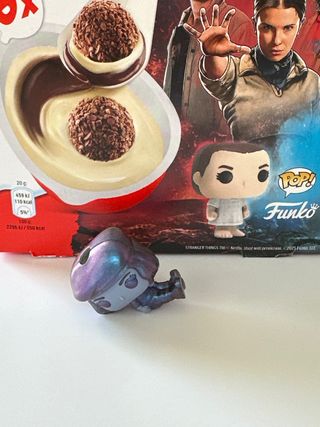 Kinder Joy Stranger Things Robin Figura