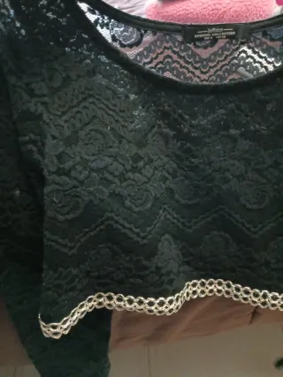 Top corto encaje negro Talla pequeño