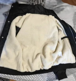 Chaqueta Invierno LEDUNTINO con Capucha Talla XL