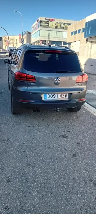 Volkswagen Tiguan 2015