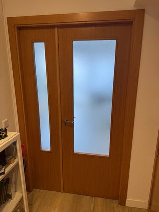 9 Puertas Interiores Roble de buena calidad.