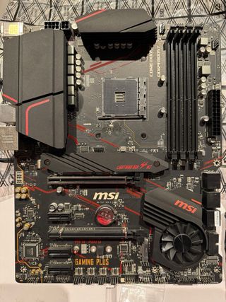 MSI MPG X570 Gaming Plus Placa Base