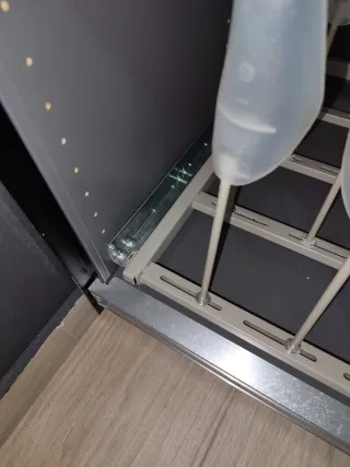 Zapatero Ikea PAX Transparente con riel y tornillo