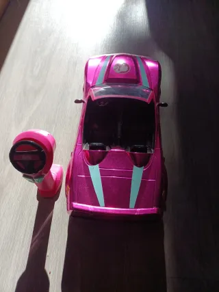 Macchina telecomandata Barbie rosa