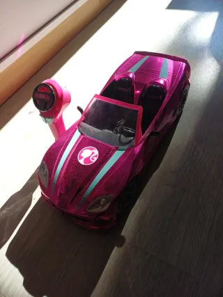 Macchina telecomandata Barbie rosa