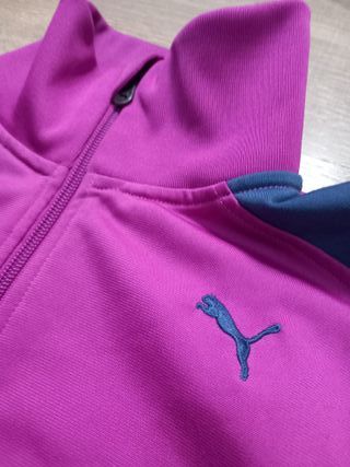 Chaqueta deportiva Puma mujer morado y azul