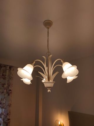 Lámpara tipo forja en perfecto estado