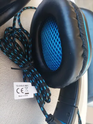 Auriculares gaming nuevos con micrófono