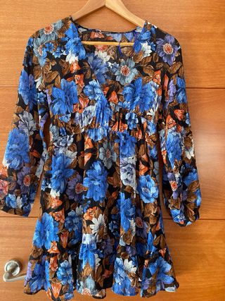 Vestido floral manga larga