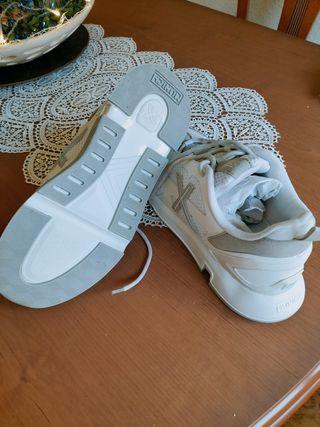 Zapatilla Munich Hombre Talla 40