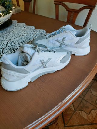 Zapatilla Munich Hombre Talla 40