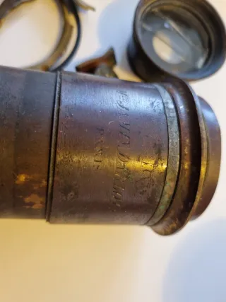 Lentes y piezas de óptica antiguas