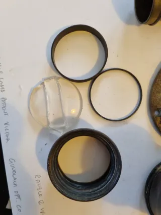 Lentes y piezas de óptica antiguas