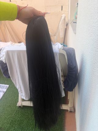 Peluca sintética negra
