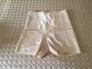 Faja moldeadora color crema Talla L