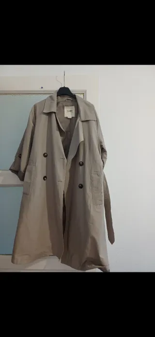 Parka Pull&Bear Beige Talla M