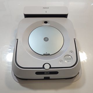 Robot friegasuelos Braava Jet M6 Como Nuevo