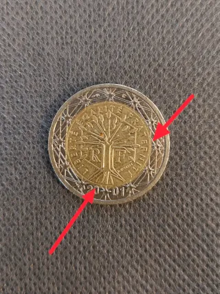 Moneda 2€ Francia 2001 error acuñación