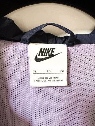 Cortavientos Nike FC Barcelona con capucha retro