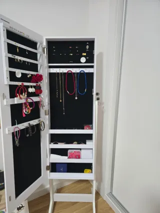 Joyero blanco con espejo