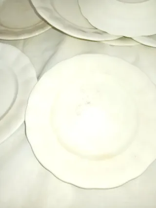Platos La Cartuja de Sevilla Porcelana Blanca