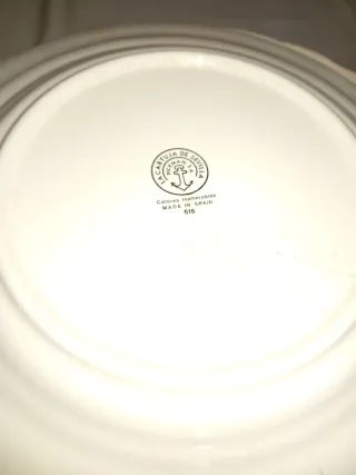 Platos La Cartuja de Sevilla Porcelana Blanca