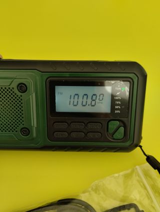 Radio Solar Emergencia AM/FM/NOAA