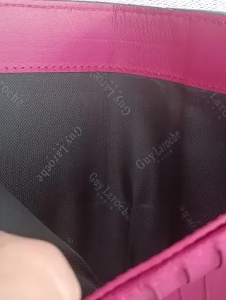 Billetera-Monedero Guy Laroche- Piel- NUEVA