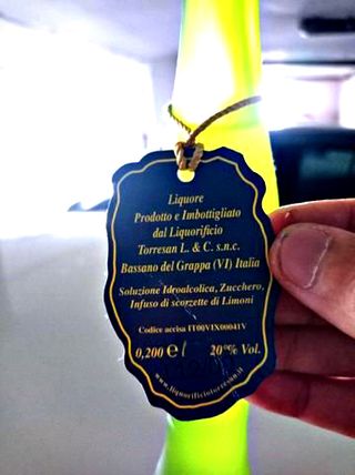 BOTE.LLA DE LIMONCELLO. DE VENECIA.