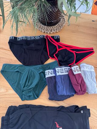 NUEVOS: Lote 7 calzoncillos y boxers S/M