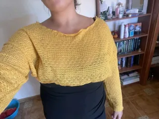 Blusa amarilla manga larga