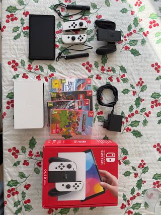 Nintendo Switch OLED Bianca