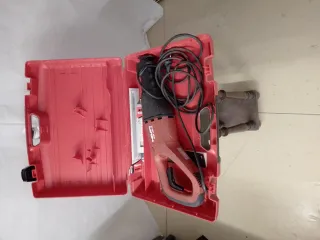 Sierra de sable Hilti casi nueva Modelo WSR 1400 -